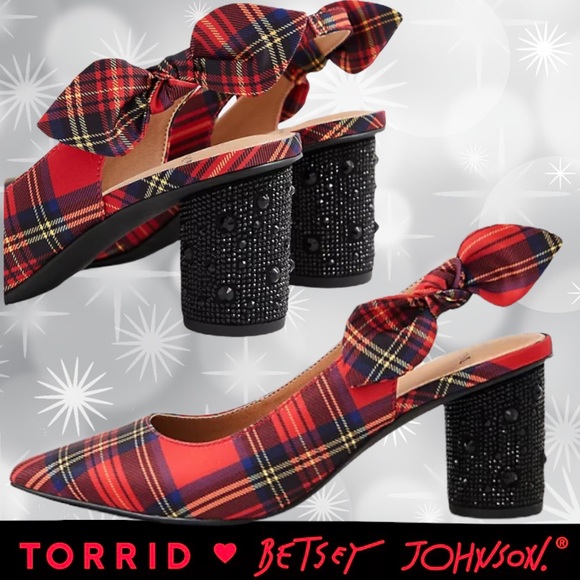 TORRID BETSEY JOHNSON RED CYLINDER HEEL PUMP (WW) Wide width NEW - Picture 3 of 16